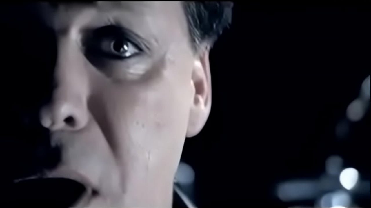 Rammstein – Pussy